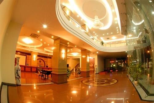 Bài trí thuận ngũ hành, tiền sảnh cửa hàng đại cát | Tử Vi Cổ Học