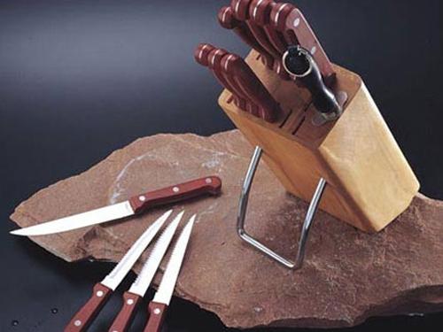 Nhiều người cứ quen tay cất dao kéo thế này thì chỉ có ốm yếu dặt dẹo đến hết đời | Tử Vi Cổ Học