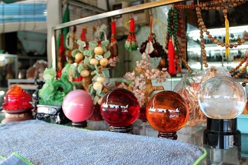 Muốn vạn việc gặp may, tài lộc trĩu tay, đặt ngay những vật phẩm này trên bàn làm việc | Tử Vi Cổ Học