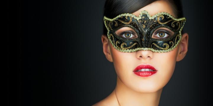 Ý nghĩa nốt ruồi đặc trưng trên cơ thể | Tử Vi Cổ Học