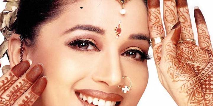 Nốt ruồi trên trán báo hiệu vận mệnh sướng khổ? | Tử Vi Cổ Học